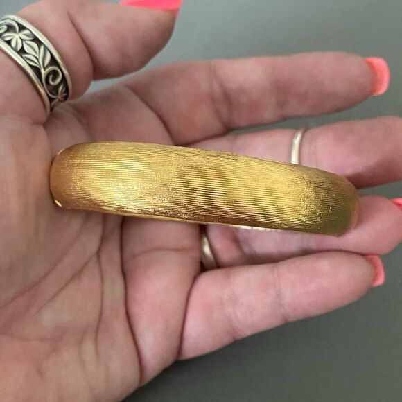 Vintage Monet Brushed Gold Clamper Bracelet - Picture 2 of 4